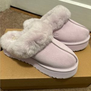 Ugg Disquette Platform Slippers- Size 6